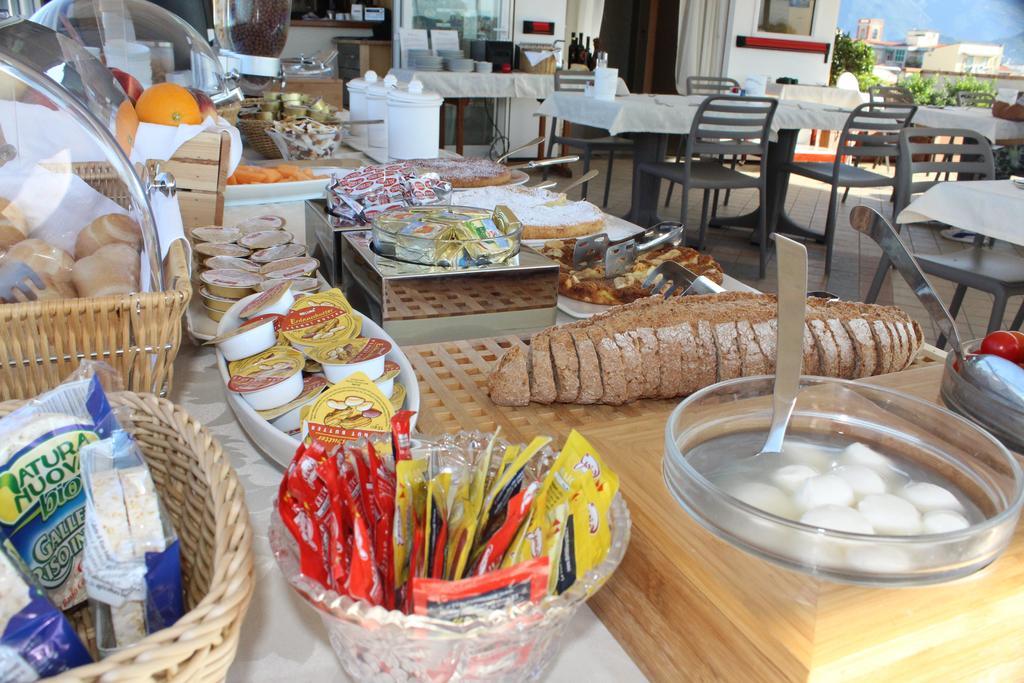 Hotel Mirage Viareggio Luaran gambar